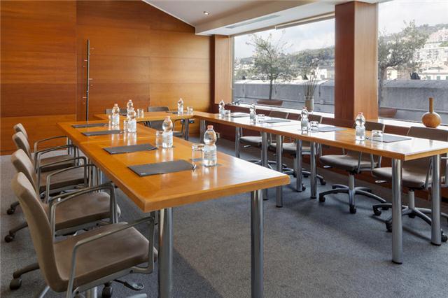 热那亚万豪AC酒店