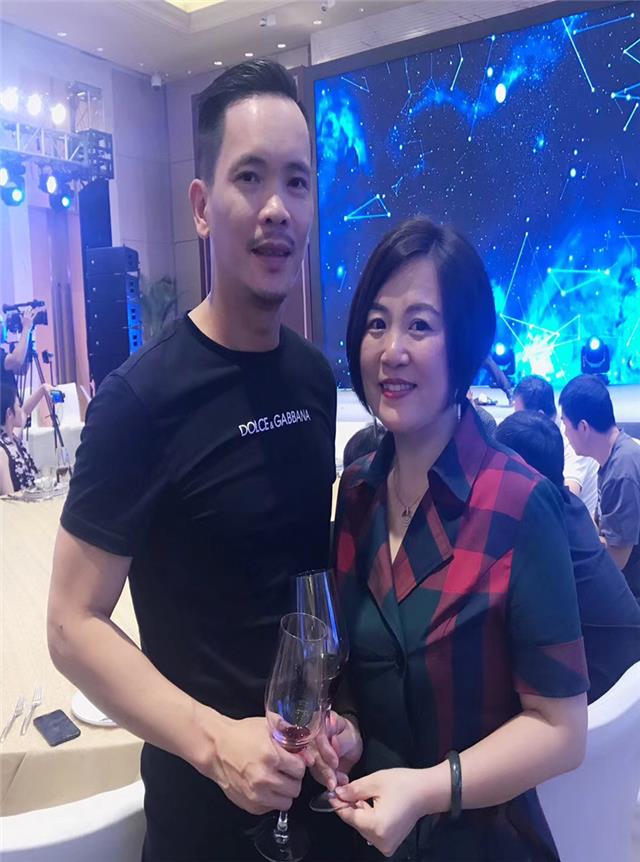 现在合照 现在合照