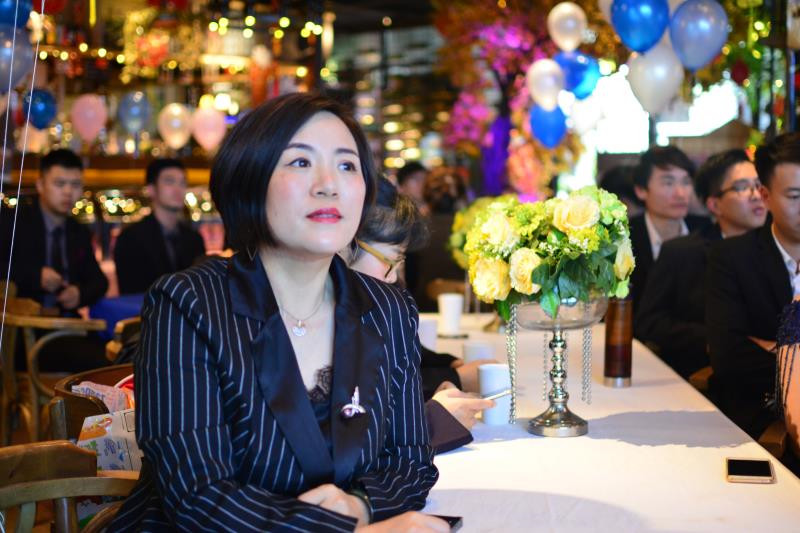 <a href='/' class='keys' title='点击查看关于塔萨尼的相关信息' target='_blank'>塔萨尼</a>