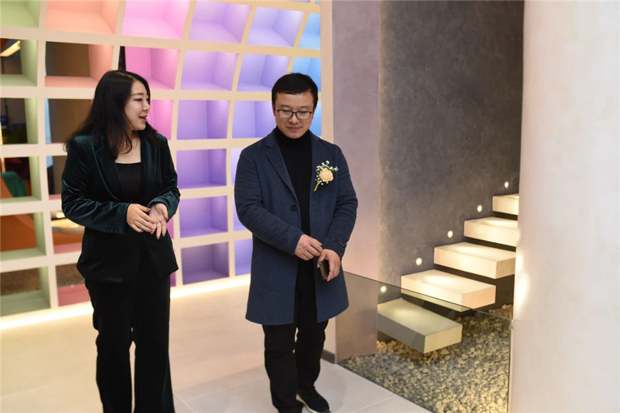 塔萨尼艺术涂料凯里旗舰店现场活动 塔萨尼艺术涂料凯里旗舰店现场活动